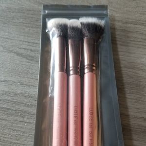 Makeup Brushes